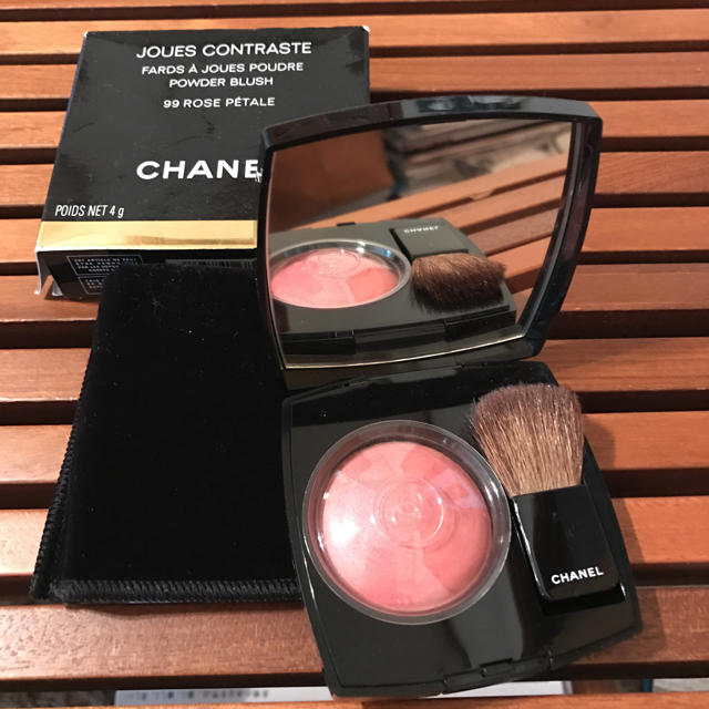 新品未使用CHANELチーク