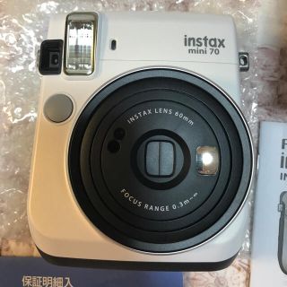 フジフイルム(富士フイルム)のチェキ instax mini 70 White 本体(フィルムカメラ)