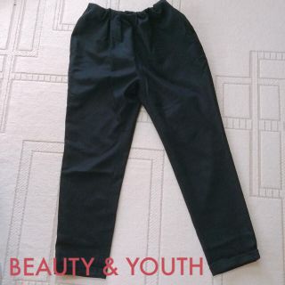 ビューティアンドユースユナイテッドアローズ(BEAUTY&YOUTH UNITED ARROWS)の【美品】Beauty & Youth ウエストタックパンツ ネイビー くるぶし丈(クロップドパンツ)