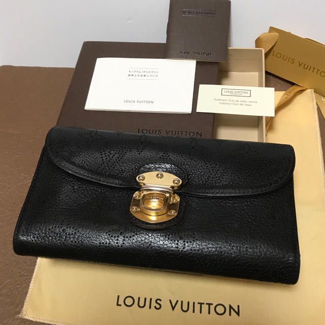 LOUIS VUITTON(ルイヴィトン)の【9/18まで特価❗️美品】ルイ・ヴィトン マヒナ 長財布 レディースのファッション小物(財布)の商品写真