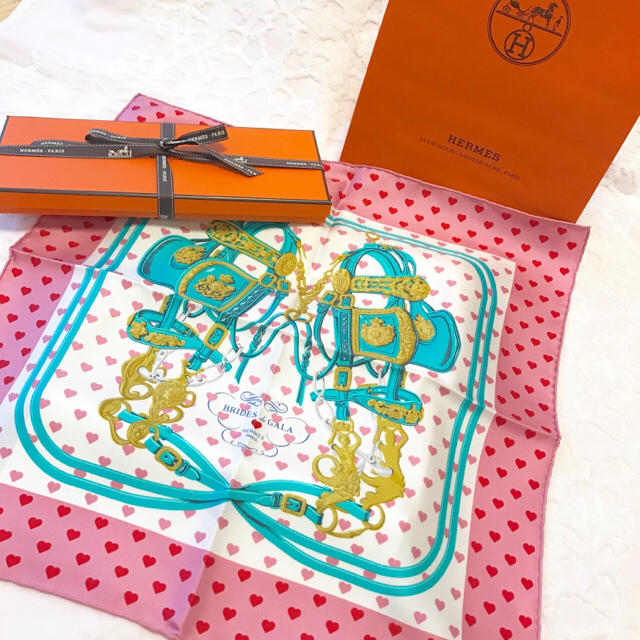 Hermes - rosemary様専用 エルメス 2017 ハートカレ45 ピンク限定の通販 by happy's shop｜エルメスならラクマ