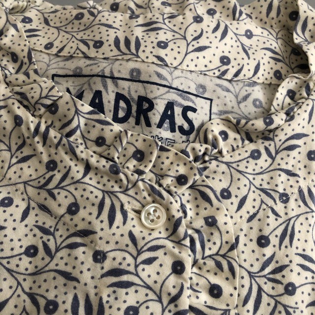 A.P.C(アーペーセー)のA.P.C MADRAS 花柄ブラウス レディースのトップス(シャツ/ブラウス(長袖/七分))の商品写真