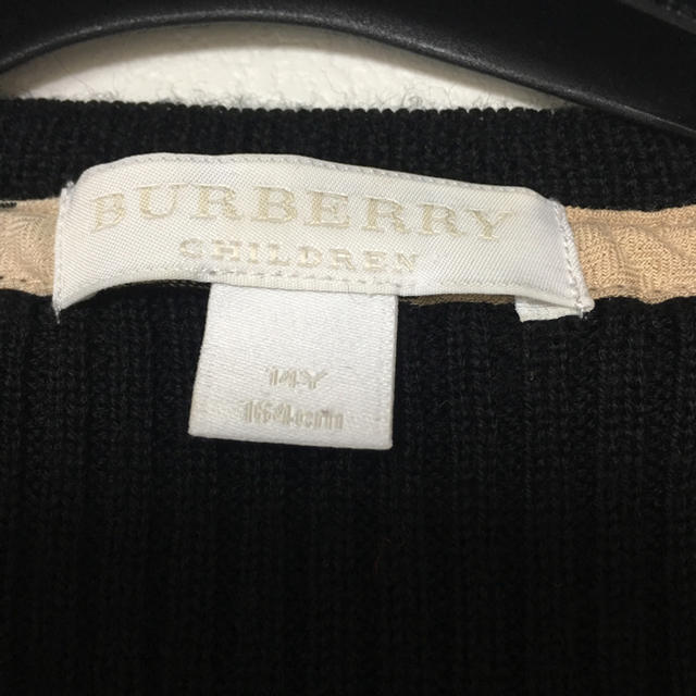 BURBERRY(バーバリー)の本日お値下げ☆BURBERRYカーディガン160☆美品 キッズ/ベビー/マタニティのキッズ服女の子用(90cm~)(カーディガン)の商品写真