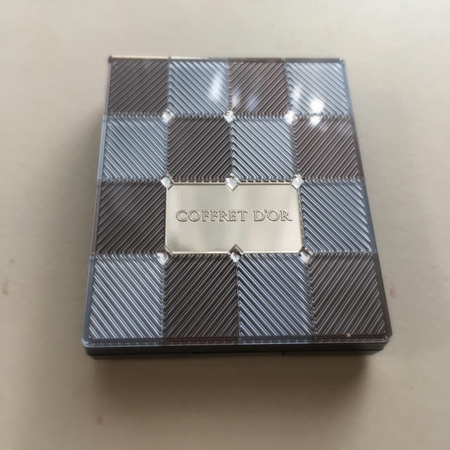 COFFRET D'OR(コフレドール)のCOFFRET D'OR★ブルー系 コスメ/美容のベースメイク/化粧品(アイシャドウ)の商品写真