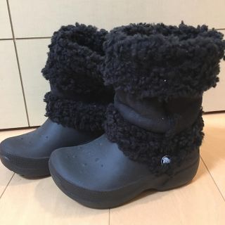 クロックス(crocs)の美品 クロックス キッズ ボア ブーツ 18.5cm(ブーツ)