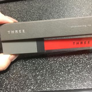 スリー(THREE)のTHREE シマリング リップジャム(口紅)